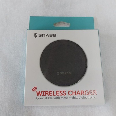 검은색 원형 무선 고속 충전기_휴대폰 스마트폰 충전용